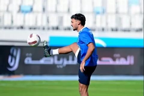 مصدر ليلا كورة: إصابة أحمد شريف في مباراة الزمالك وغزل المحلة